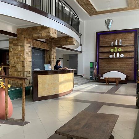 Tlt Condotl At Kiener Hills Condominium Lapu-Lapu City Exterior foto